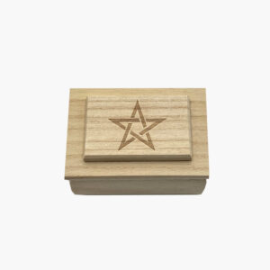 Schatzkiste Holz mit Symbole eingebrannt Verschiedene Designs € 2,50/Stück VE=10 - 4023 Schatzkiste Holz mit Pentagramm