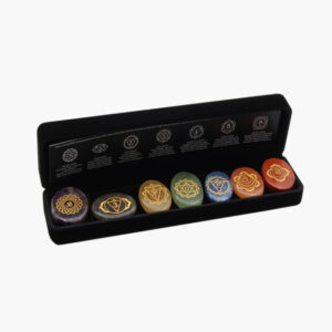 Chakren-Steine-Set mit Goldsymbole in Samtbox € 19,99/Set VE=1 - 7001-1 Chakra-Steine Set 