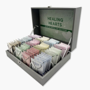 Kleine/Große GSK Anhänger Healing Hearts Herz groß mit Öse (kleine Karte) € 3,-/Stück VE=3/Set - Große Glücksteinkiste gefüllt 6x12